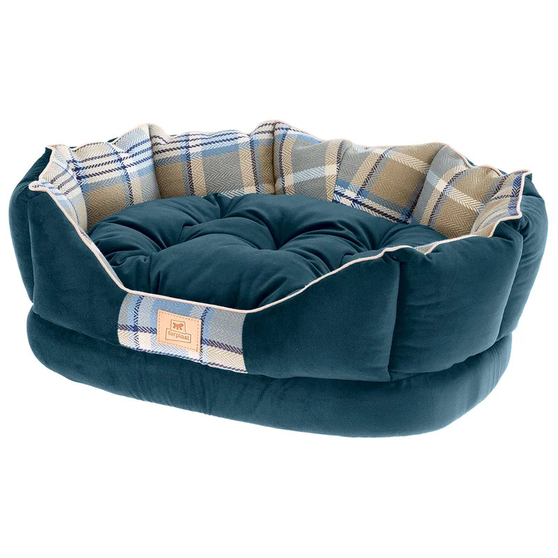 Velvet Bolster Pet Bed for Cats: A Luxurious Resting Spot