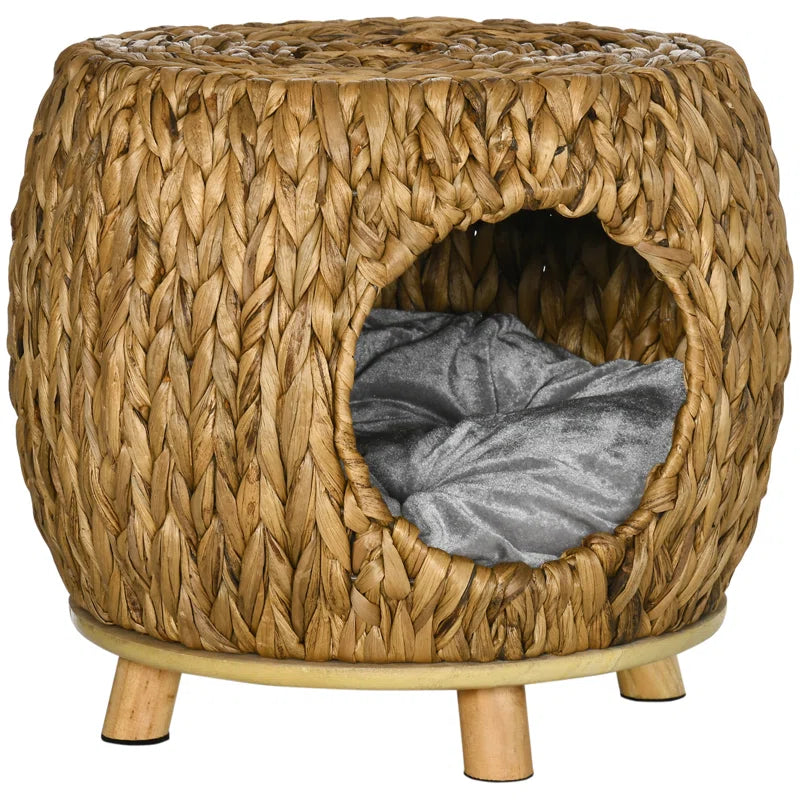 Tina Cotton Pet Bed in use